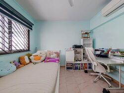 Blk 325 Jurong East Street 31 (Jurong East), HDB Executive #575657171